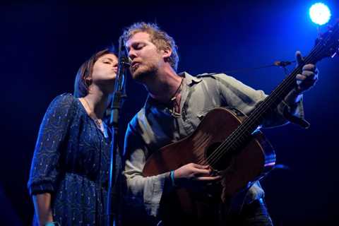 Glen Hansard’s Swell Season Bandmate Markéta Irglová Pays Tribute, Bono Shares Re-Written..