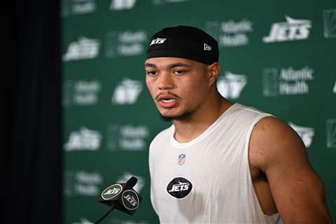 Ex-Giant Dane Belton in tight battle to become answer for one of Jets’ biggest weaknesses