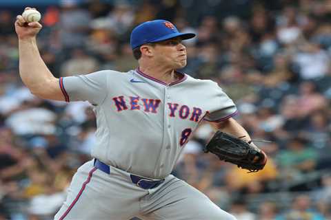 Andy Green gives insight into Robert Stock’s status in Mets rotation after rough outing