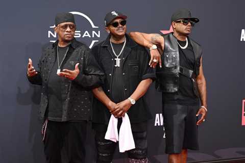 Signed: Jodeci Inks With Day After Day for Reunion Tour; ‘Yellowstone’ Singer-Actor Ryan Bingham..