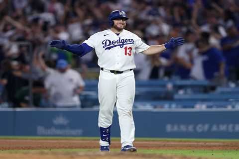 Dodgers rally for dramatic walk-off win over Royals after blowing late lead