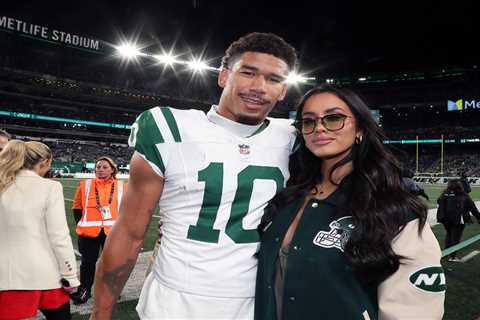 Ex-Jet Allen Lazard and model fiancée split one year after engagement