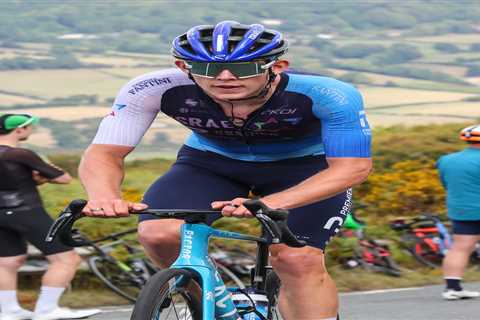 British cyclist Finlay Tarling dead at 19 after being hit mid-race by car going in ‘opposite’..