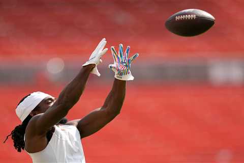 Lane Kiffin on verge of landing waived Browns tight end at LSU in unprecedented move