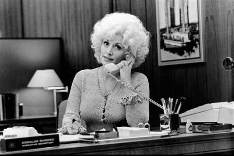 Forever No. 1: Dolly Parton, ‘9 to 5’