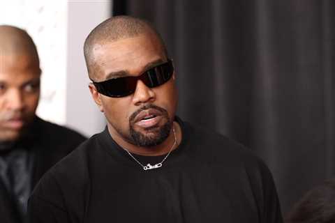 Ye Supports Lil Durk at Chicago Rapper’s Murder-for-Hire Trial, Posing With ‘Free Durk’ Shirt