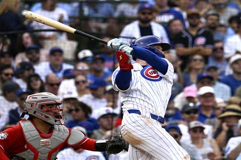 Pete Crow-Armstrong answers Sammy Sosa’s challenge with  three-homer game in Cubs win