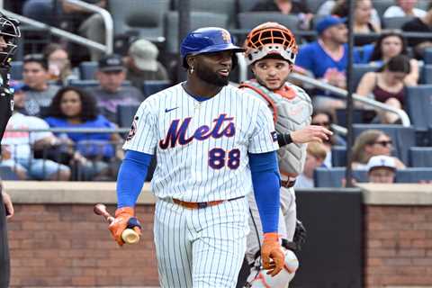 Orioles claim Luis Robert Jr. off waivers as Mets shed $5 million