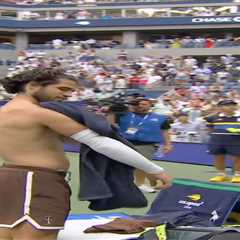 Tennis fans lose their minds as Carlos Alcaraz goes shirtless after US Open third-round win