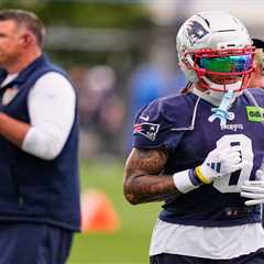 Christian Gonzalez gets record-setting $135 million Patriots contract at last minute after testy..