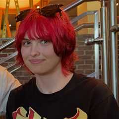 Anna Nicole Smith's Daughter Rocks Red Hair on 20th Birthday