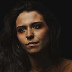 Joybeth Taylor Extends With Sony Music Publishing & Verse 2 Music, Adds TAYCAN as Creative Partner