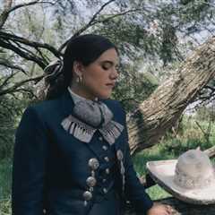 Camila Fernández Talks Working With Same Writer as Her Late Grandfather on ‘Una Raya Más Al Tigre’: ..