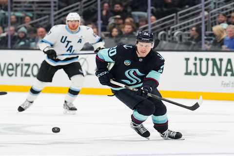 Rangers closing in on one-year deal with versatile winger Eeli Tolvanen