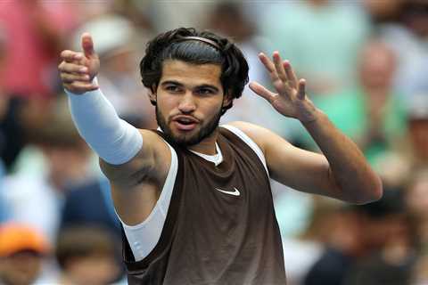 Tommy Paul has 1-word reaction to wife Paige’s US Open crop top look before Alcaraz clash