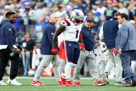 A.J. Brown exits first game with Patriots in injury nightmare