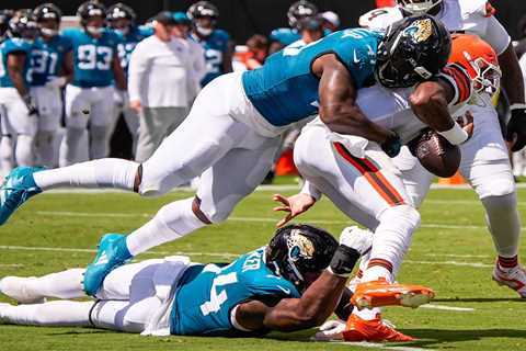 Deshaun Watson’s sad defense of his brutal play after Browns’ demoralizing Week 1 loss