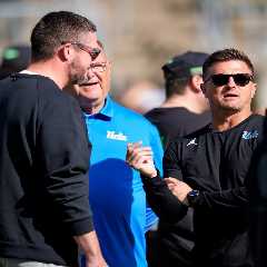 Oregon’s Dan Lanning returns UCLA’s Bob Chesney’s heartfelt gesture